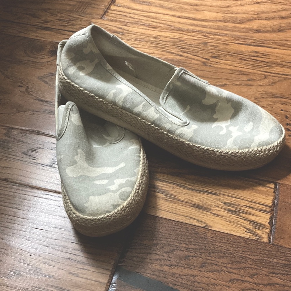 Espadrilles size 7.5